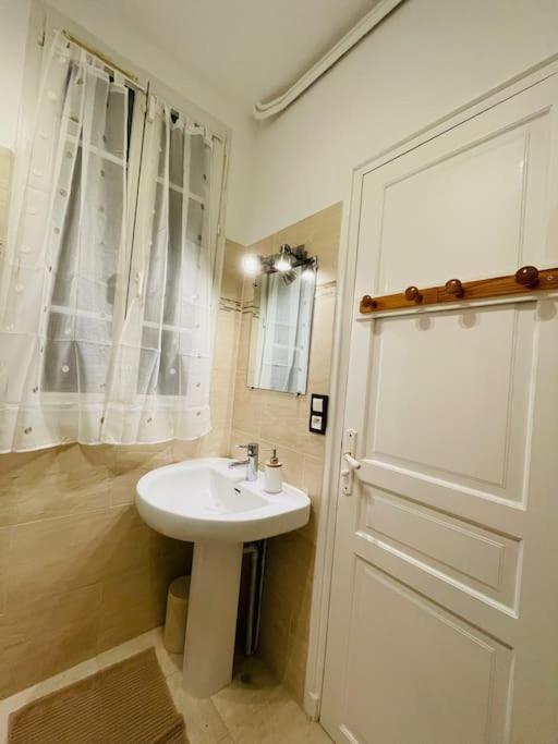 Grande Maison : Pres De Paris/Orly Villeneuve-le-Roi Esterno foto